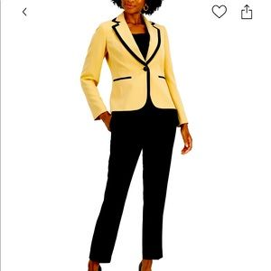 One button contrast pant suit size 16